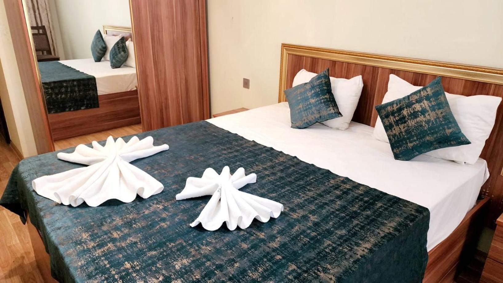 Ariva Center Hotel Xetai Baku Exterior photo